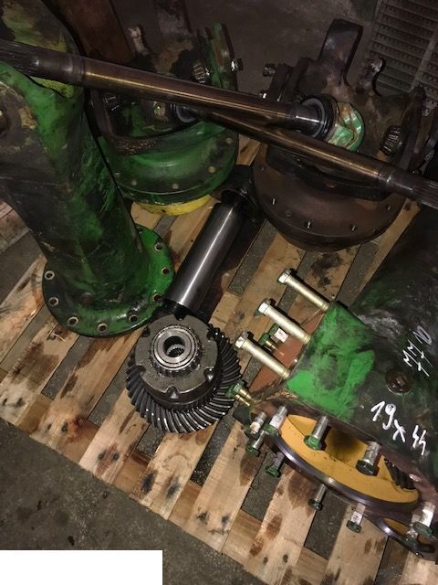 John Deere 7710 7800 7810 - Atak Talerz 19x44 Dyfer Most Przedni - Diferențial pentru Utilaje agricole: Foto 5 John Deere 7710 7800 7810 - Atak Talerz 19x44 Dyfer Most Przedni - Diferențial pentru Utilaje agricole: Foto 5