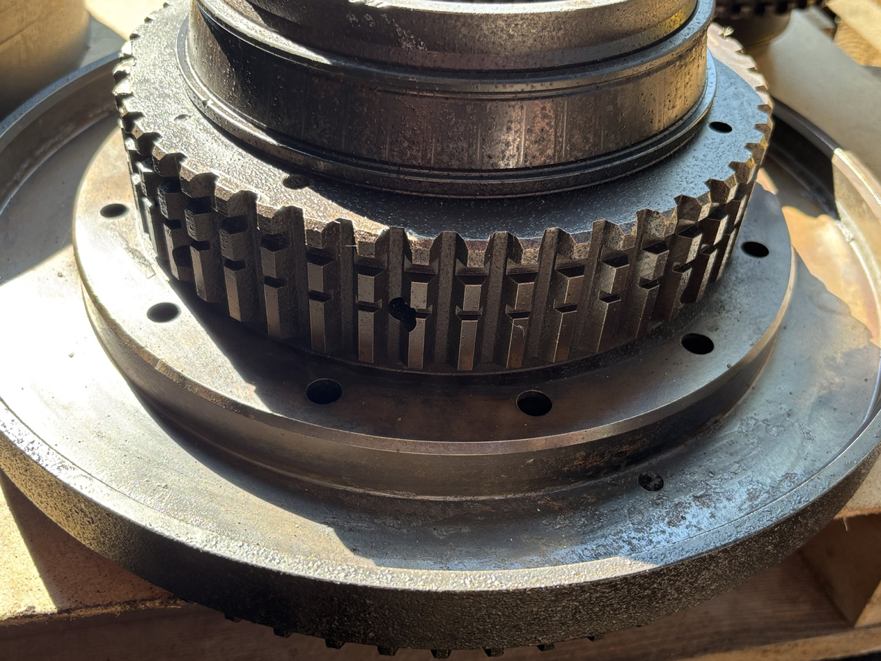 John Deere 7RXXX 7R330 7R 330 Piasta przedniego mostu TA27517 - Butuc pentru Utilaje agricole: Foto 3 John Deere 7RXXX 7R330 7R 330 Piasta przedniego mostu TA27517 - Butuc pentru Utilaje agricole: Foto 3