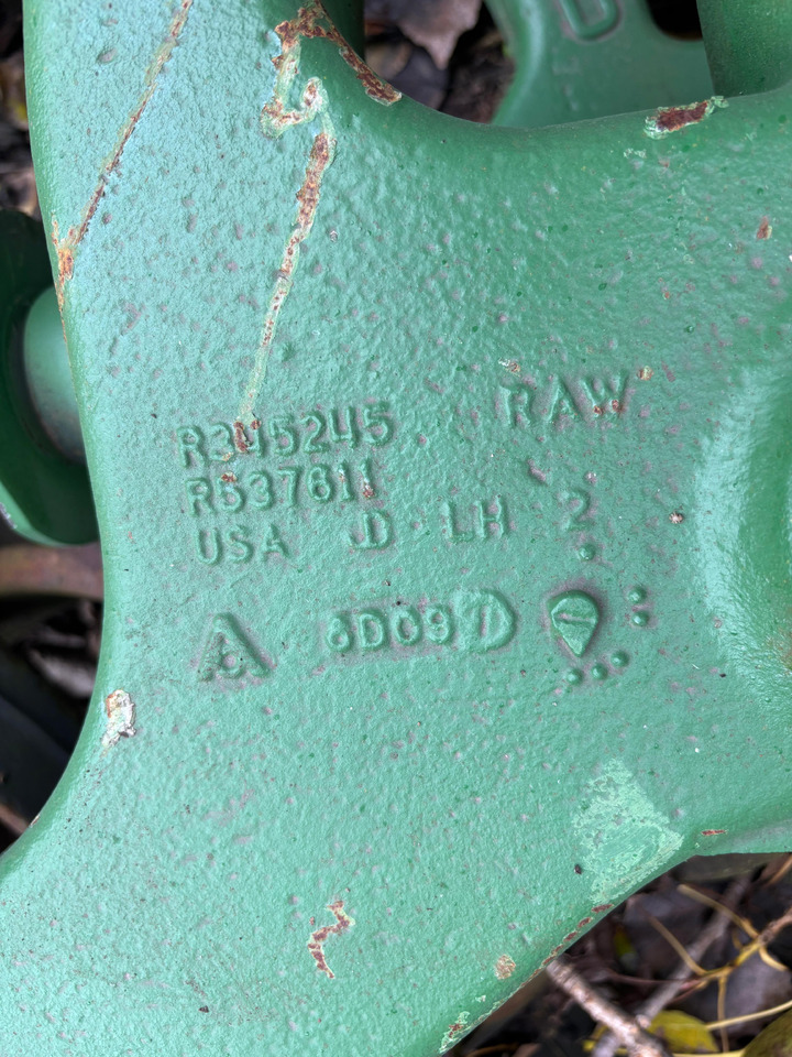 John Deere 8120 8220 8320 Lewy Prawy Wachacz R537611 R537610 - Suspensie pentru Utilaje agricole: Foto 2 John Deere 8120 8220 8320 Lewy Prawy Wachacz R537611 R537610 - Suspensie pentru Utilaje agricole: Foto 2