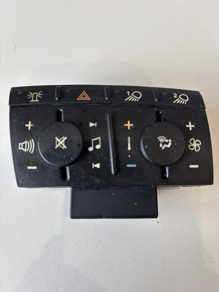 John Deere seria 6000 7000 8000 R - moduł panel radia nawiewu RE578473 - Cabină și interior pentru Utilaje agricole: Foto 1 John Deere seria 6000 7000 8000 R - moduł panel radia nawiewu RE578473 - Cabină și interior pentru Utilaje agricole: Foto 1