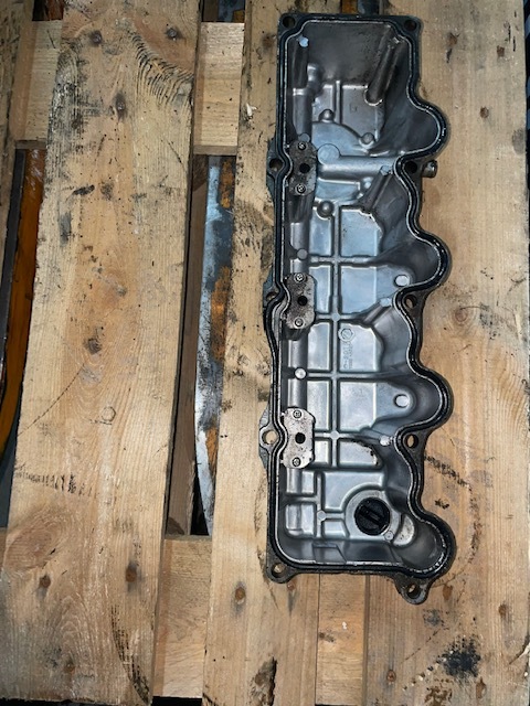 Kubota V3600-T głowica cylindrów pokrywa zaworowa - Chiulasă pentru Utilaje agricole: Foto 1 Kubota V3600-T głowica cylindrów pokrywa zaworowa - Chiulasă pentru Utilaje agricole: Foto 1