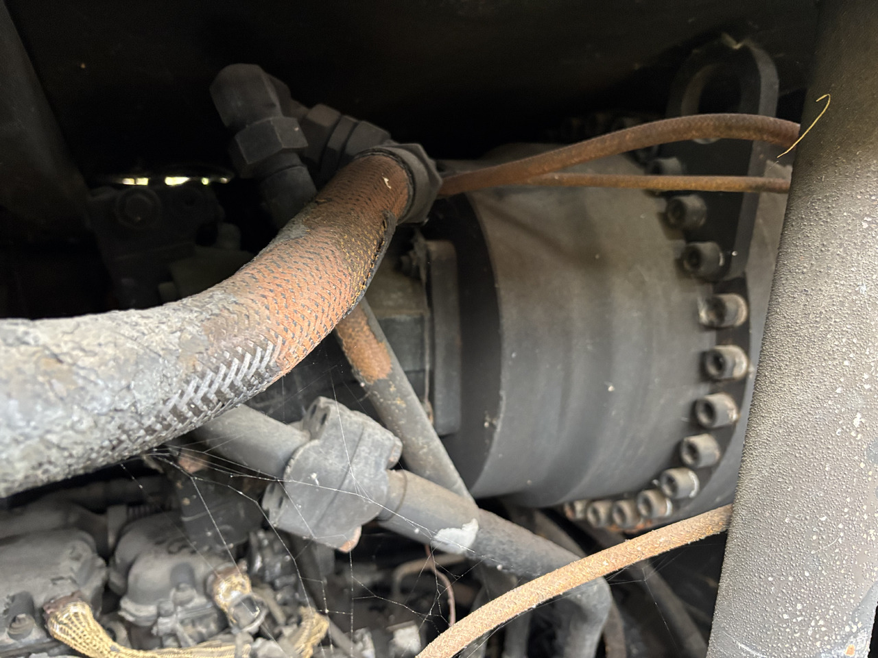 LINDNER Urraco 75 D U75D U-75-D Obudowa Łożyska Bębnów Łożysko Pokrywa Obudowy Łożyska CZĘŚCI - Engine bearing pentru Utilaje constructii: Foto 2 LINDNER Urraco 75 D U75D U-75-D Obudowa Łożyska Bębnów Łożysko Pokrywa Obudowy Łożyska CZĘŚCI - Engine bearing pentru Utilaje constructii: Foto 2