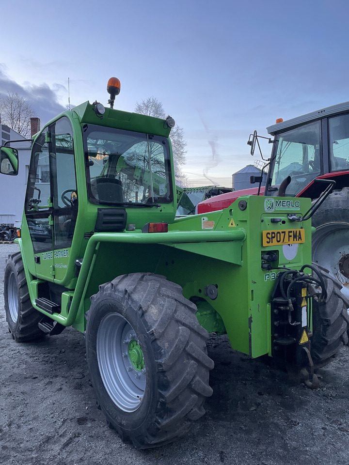 Ładowarka teleskopowa Merlo Turbofarmer P34.7 Plus 2009r. - Stivuitor telescopic: Foto 4 Ładowarka teleskopowa Merlo Turbofarmer P34.7 Plus 2009r. - Stivuitor telescopic: Foto 4