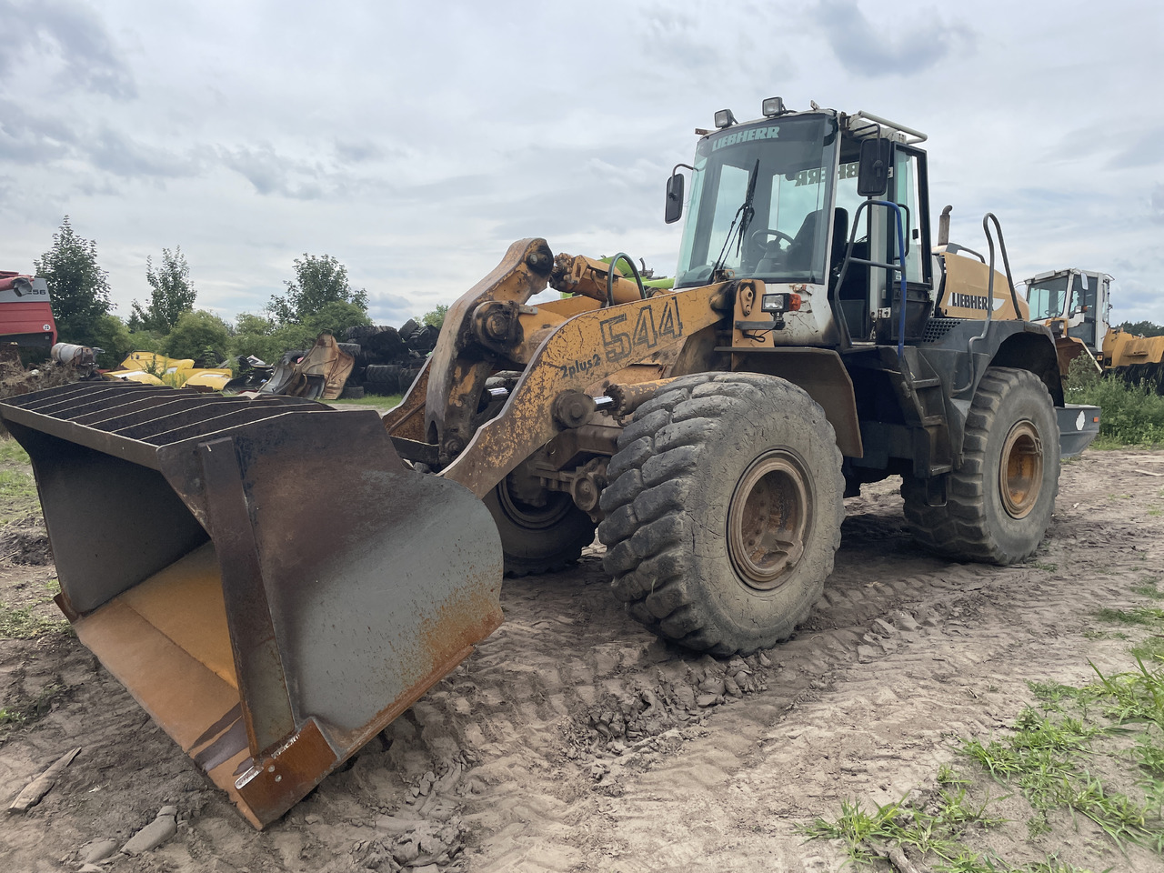 Liebherr L544 - koło felga opona - Jantă pentru Utilaje agricole: Foto 1 Liebherr L544 - koło felga opona - Jantă pentru Utilaje agricole: Foto 1