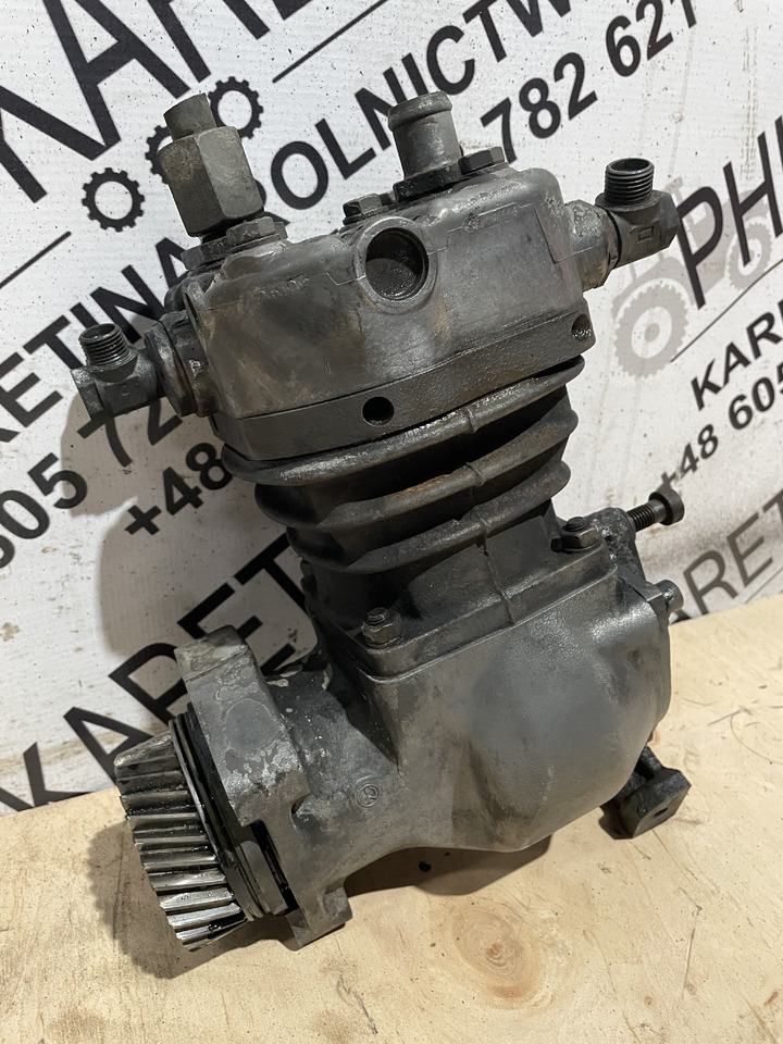 MAN Fendt - kompresor powietrza spręźarka Knorr LK3826 F926880010010 51.54101-9231 - Compresor, instalatie aer comprimat pentru Utilaje agricole: Foto 5 MAN Fendt - kompresor powietrza spręźarka Knorr LK3826 F926880010010 51.54101-9231 - Compresor, instalatie aer comprimat pentru Utilaje agricole: Foto 5