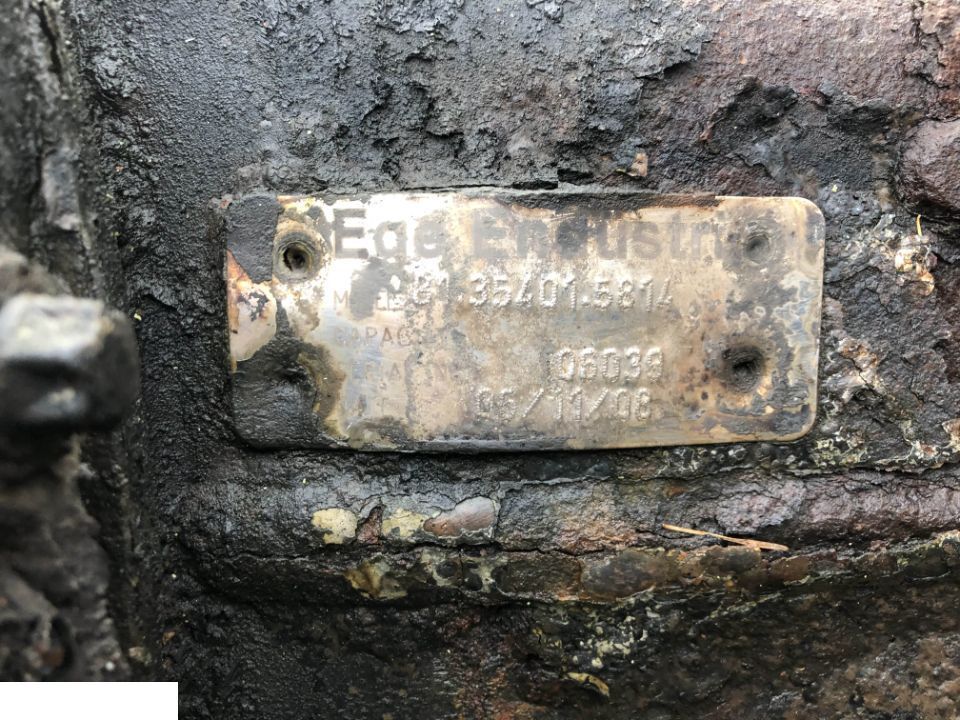 MAN TGA 26.440 Most Napędowy Budowlany Pół oś mostu Wkład Ataku - 3 Zwrotnica - Punte şi piese pentru Camion: Foto 2 MAN TGA 26.440 Most Napędowy Budowlany Pół oś mostu Wkład Ataku - 3 Zwrotnica - Punte şi piese pentru Camion: Foto 2