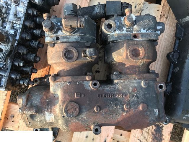 Man D2866 - Spręźarka - Compresor, instalatie aer comprimat pentru Utilaje agricole: Foto 3 Man D2866 - Spręźarka - Compresor, instalatie aer comprimat pentru Utilaje agricole: Foto 3