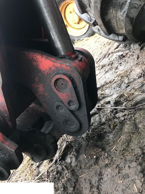 Manitou 626 - Siłownik Wychyłu Łyźki - Cilindru hidraulic pentru Utilaje agricole: Foto 2 Manitou 626 - Siłownik Wychyłu Łyźki - Cilindru hidraulic pentru Utilaje agricole: Foto 2