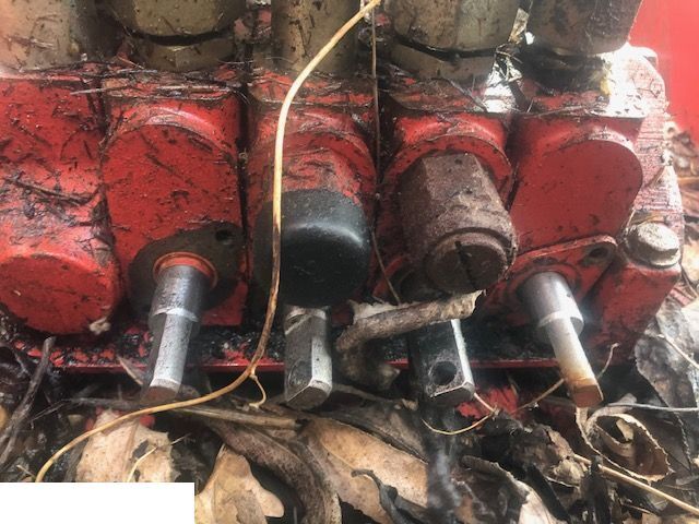 Manitou 628 - Siłownik Poziomowania - Cilindru hidraulic pentru Utilaje agricole: Foto 5 Manitou 628 - Siłownik Poziomowania - Cilindru hidraulic pentru Utilaje agricole: Foto 5