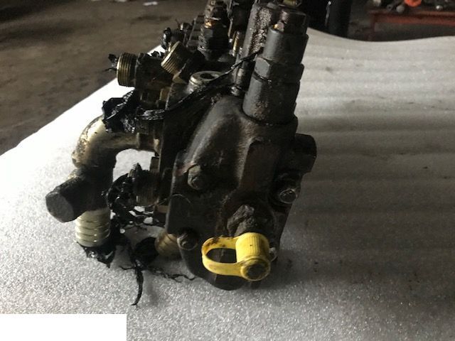 Manitou MT 1233s - Rozdzielacz - Supapa hidraulica pentru Utilaje agricole: Foto 3 Manitou MT 1233s - Rozdzielacz - Supapa hidraulica pentru Utilaje agricole: Foto 3