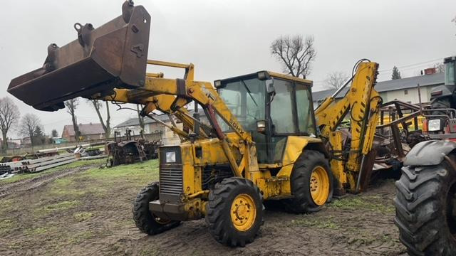 Massey Fergusson MF 50HX HX50 - Łyżka Przednia - Buldoexcavator: Foto 1 Massey Fergusson MF 50HX HX50 - Łyżka Przednia - Buldoexcavator: Foto 1