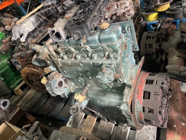 Massey ferguson perkins silnik części - Motor pentru Utilaje agricole: Foto 1 Massey ferguson perkins silnik części - Motor pentru Utilaje agricole: Foto 1