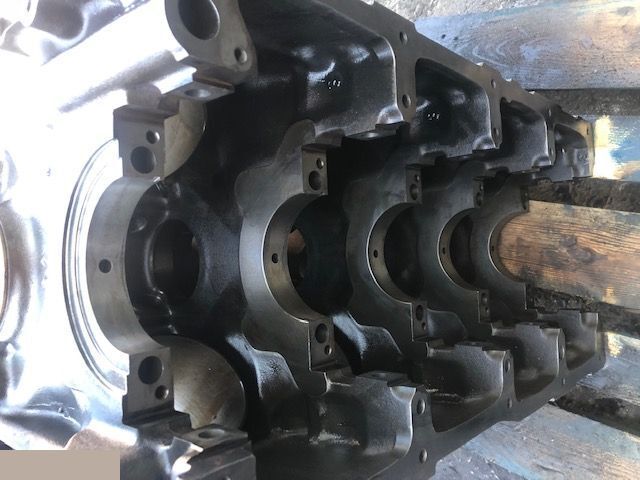 Mercedes OM 502 OM502 Blok Wał Korbowy Wałek Rozrządu - Motor pentru Utilaje agricole: Foto 1 Mercedes OM 502 OM502 Blok Wał Korbowy Wałek Rozrządu - Motor pentru Utilaje agricole: Foto 1