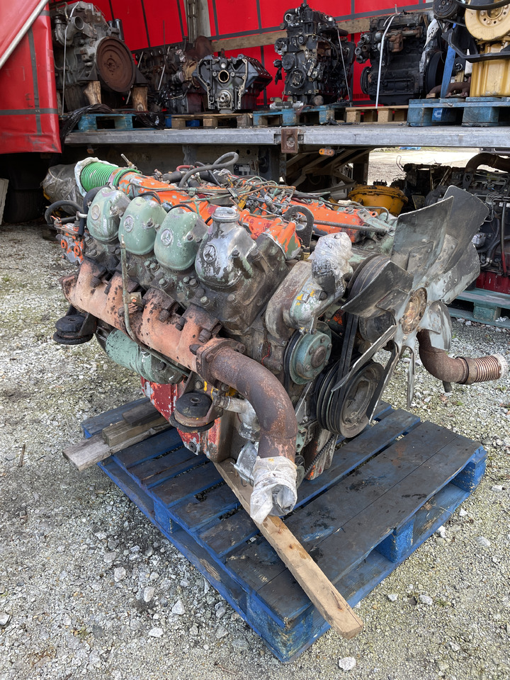 Mercedes OM422 422.900 - silnik kompletny - Motor: Foto 1 Mercedes OM422 422.900 - silnik kompletny - Motor: Foto 1