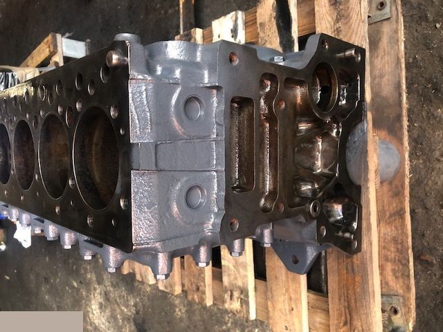 Mercedes om 366 la - Blok Cylindrów - Blocul cilindrilor pentru Utilaje agricole: Foto 2 Mercedes om 366 la - Blok Cylindrów - Blocul cilindrilor pentru Utilaje agricole: Foto 2