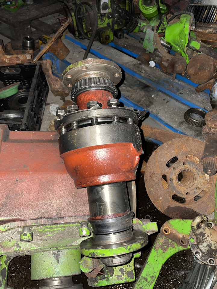 Merlo - mechanizm róźnicowy dyferencjał dyfer z blokadą - Diferențial pentru Utilaje agricole: Foto 3 Merlo - mechanizm róźnicowy dyferencjał dyfer z blokadą - Diferențial pentru Utilaje agricole: Foto 3