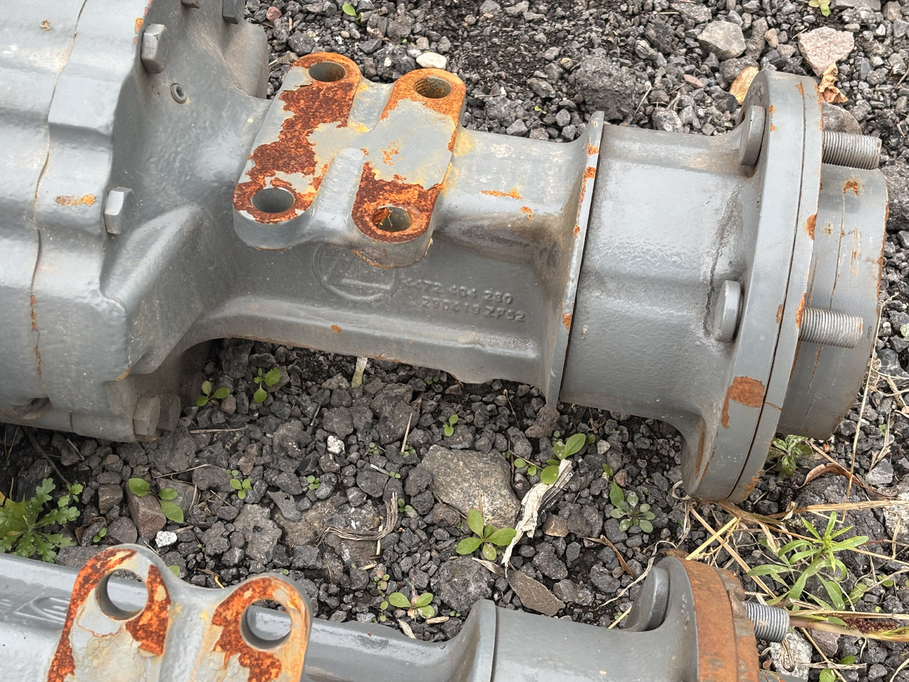 Most Tylni ZF 4472404122 4472404206 - Axă spate pentru Camion: Foto 4 Most Tylni ZF 4472404122 4472404206 - Axă spate pentru Camion: Foto 4