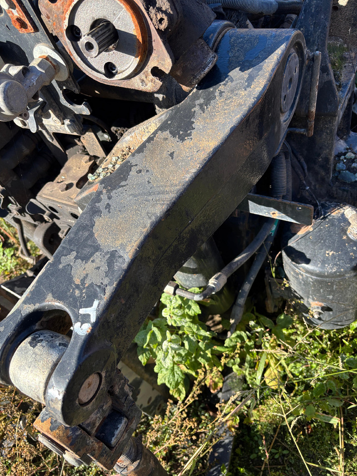 New Holland ramię podnośnika Rockshaft prawe 51694364 51694365 51694366 - Suspensie pentru Utilaje agricole: Foto 1 New Holland ramię podnośnika Rockshaft prawe 51694364 51694365 51694366 - Suspensie pentru Utilaje agricole: Foto 1