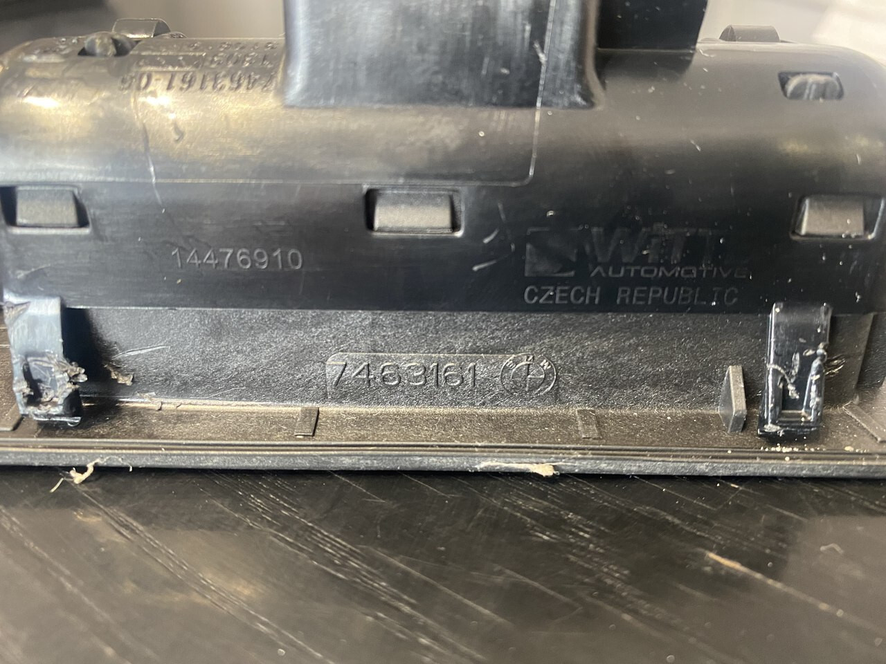 Rączka tylnej klapy bagaźnika - przycisk bagaźnika BMW x1 F48 - Caroserie și exterior pentru Automobil: Foto 3 Rączka tylnej klapy bagaźnika - przycisk bagaźnika BMW x1 F48 - Caroserie și exterior pentru Automobil: Foto 3