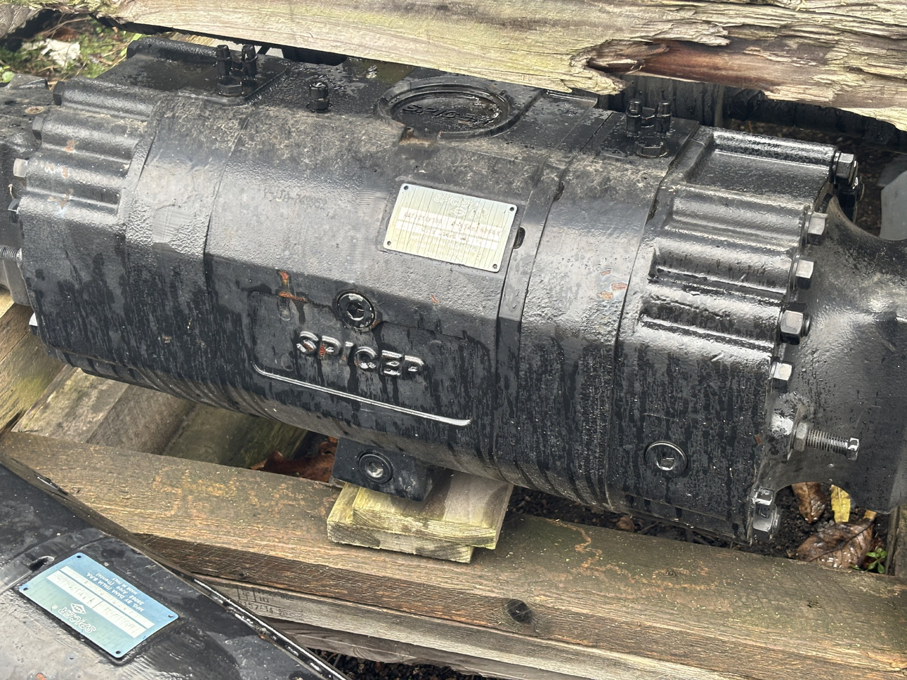 SPICER DANA 367/212/134 Przekładnia Planetarna Obudowa Przegub Wałek Zwolnica CZĘŚCI NOWE - Transmisie finală pentru Utilaje agricole: Foto 3 SPICER DANA 367/212/134 Przekładnia Planetarna Obudowa Przegub Wałek Zwolnica CZĘŚCI NOWE - Transmisie finală pentru Utilaje agricole: Foto 3