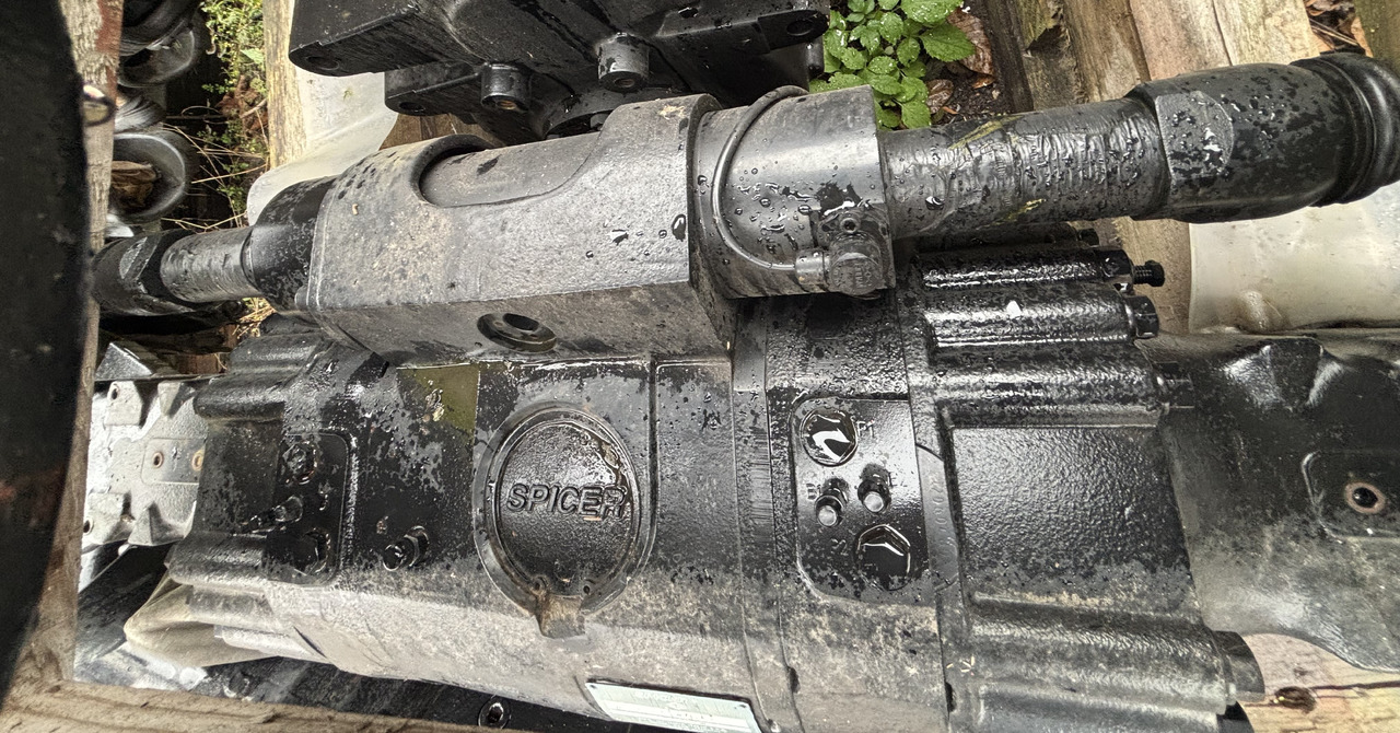 SPICER DANA 367/212/134 Przekładnia Planetarna Obudowa Przegub Wałek Zwolnica CZĘŚCI NOWE - Transmisie finală pentru Utilaje agricole: Foto 5 SPICER DANA 367/212/134 Przekładnia Planetarna Obudowa Przegub Wałek Zwolnica CZĘŚCI NOWE - Transmisie finală pentru Utilaje agricole: Foto 5