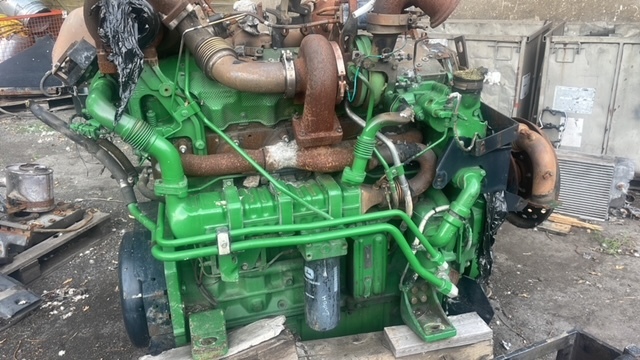 Silnik John deere RG6135 john deere 13.5L - Motor pentru Utilaje agricole: Foto 1 Silnik John deere RG6135 john deere 13.5L - Motor pentru Utilaje agricole: Foto 1