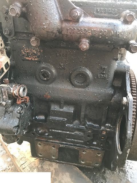 Silnik Yanmar 3TNV88 - CZĘŚCI - Motor pentru Utilaje agricole: Foto 2 Silnik Yanmar 3TNV88 - CZĘŚCI - Motor pentru Utilaje agricole: Foto 2