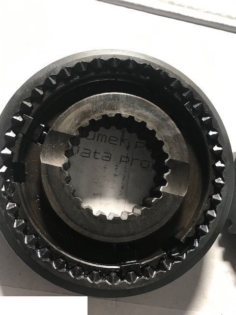 Valtra 900 - Synchronizatory - Cutie de viteze și piese pentru Utilaje agricole: Foto 4 Valtra 900 - Synchronizatory - Cutie de viteze și piese pentru Utilaje agricole: Foto 4