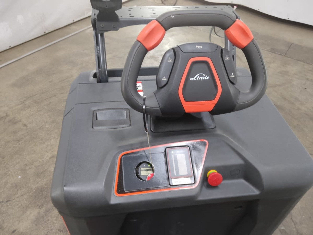 Linde N20CB/LiIon - Stivuitorul selector: Foto 4 Linde N20CB/LiIon - Stivuitorul selector: Foto 4