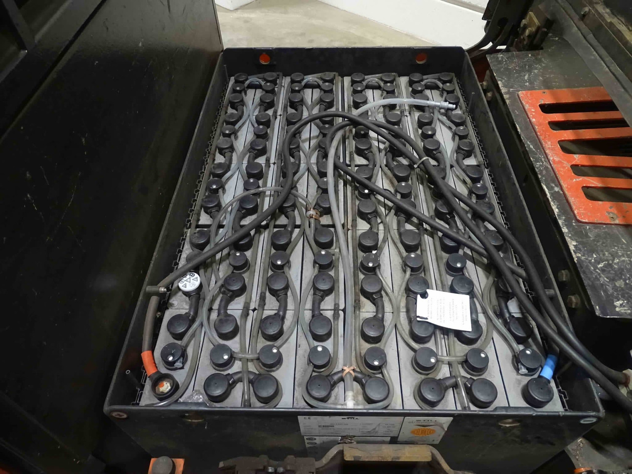 Linde P250 - Tractor electric: Foto 4 Linde P250 - Tractor electric: Foto 4