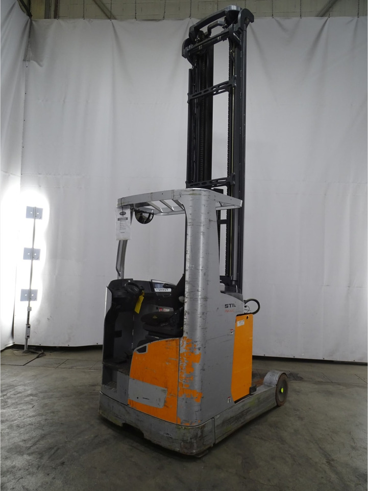 STILL FM-X20 - Stivuitor cu catarg retractabil: Foto 4 STILL FM-X20 - Stivuitor cu catarg retractabil: Foto 4