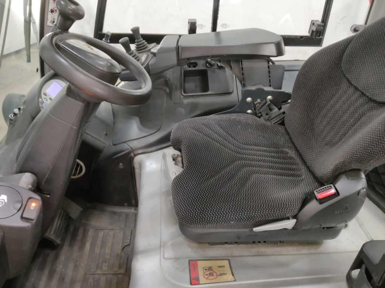 STILL RX60-35/600 - Electrostivuitor: Foto 3 STILL RX60-35/600 - Electrostivuitor: Foto 3