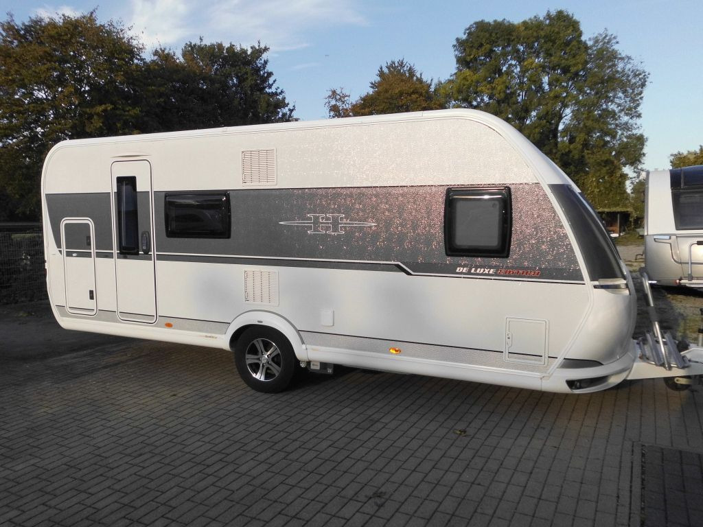Hobby DE LUXE EDITION 560 KMFe 1 Hand XT-Mover Garage - Rulotă: Foto 1 Hobby DE LUXE EDITION 560 KMFe 1 Hand XT-Mover Garage - Rulotă: Foto 1
