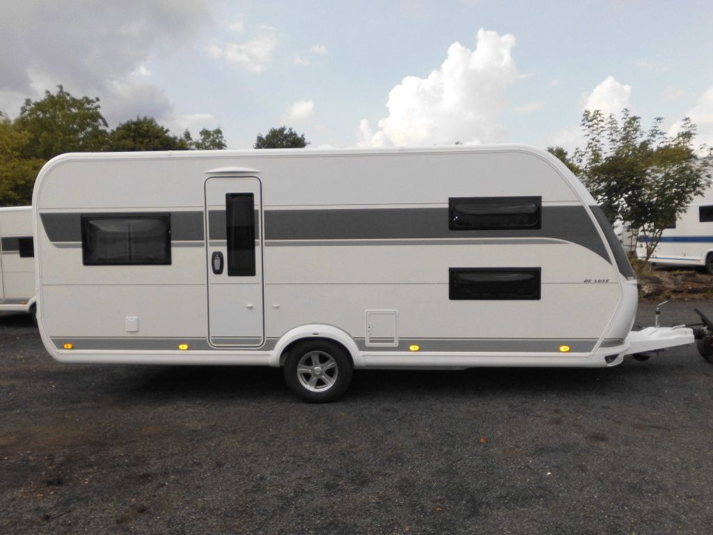 Hobby De Luxe 515 UHK 2025 PICO Hubbett+K.Betten - Rulotă: Foto 1 Hobby De Luxe 515 UHK 2025 PICO Hubbett+K.Betten - Rulotă: Foto 1