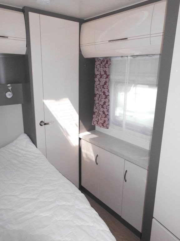 Leasing de  Hobby Excellent 495 WFB Mover, Autark, Combi 6E 1800KG Hobby Excellent 495 WFB Mover, Autark, Combi 6E 1800KG: Foto 8