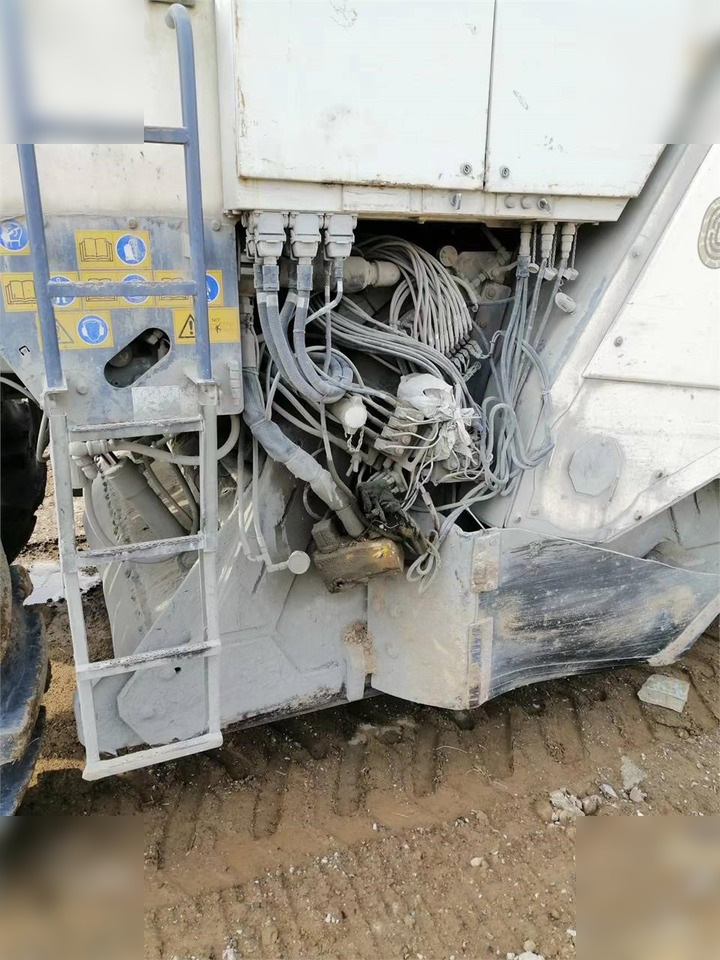 2010 WIRTGEN WR2500S - Stabilizator de sol: Foto 4 2010 WIRTGEN WR2500S - Stabilizator de sol: Foto 4