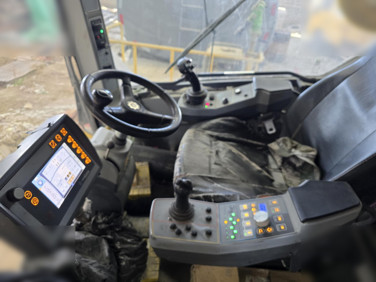 2016 WIRTGEN WR200 - Stabilizator de sol: Foto 2 2016 WIRTGEN WR200 - Stabilizator de sol: Foto 2