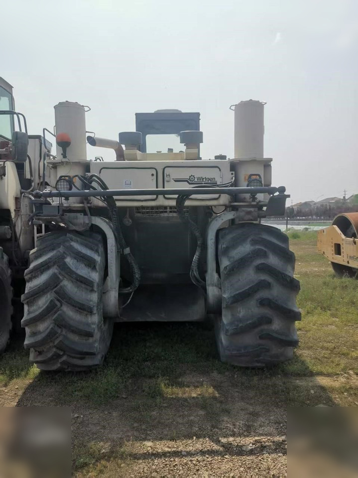 WIRTGEN WR2500 - Stabilizator de sol: Foto 5 WIRTGEN WR2500 - Stabilizator de sol: Foto 5