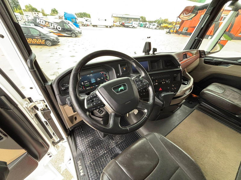 Cap tractor MAN TGX 28.580 6x2 TWIN BED GX CAB / INTARDER / DOUBLE BOGIE: Foto 14 Cap tractor MAN TGX 28.580 6x2 TWIN BED GX CAB / INTARDER / DOUBLE BOGIE: Foto 14