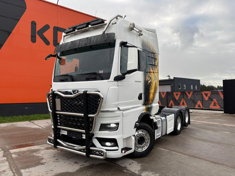 MAN TGX 28.580 6x2 TWIN BED GX CAB / INTARDER / DOUBLE BOGIE - Cap tractor: Foto 2 MAN TGX 28.580 6x2 TWIN BED GX CAB / INTARDER / DOUBLE BOGIE - Cap tractor: Foto 2