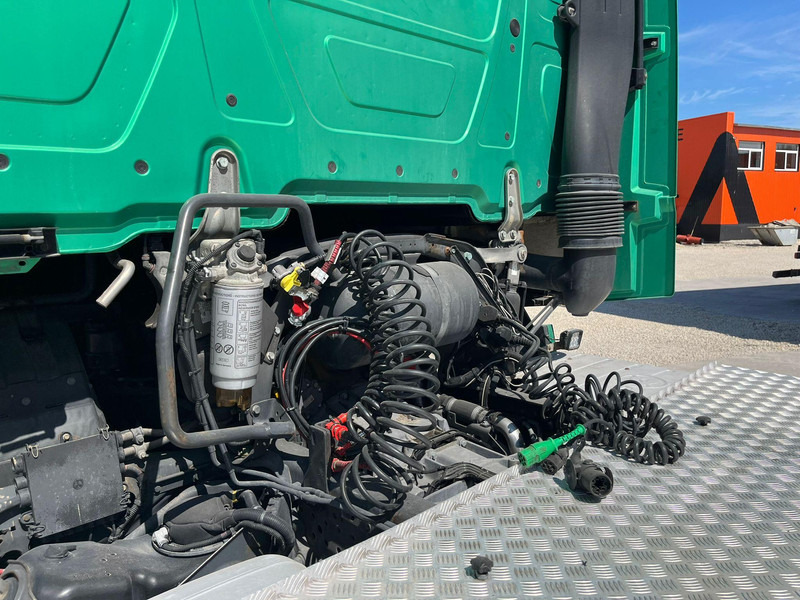 Cap tractor Mercedes-Benz Actros 2553 6x2 STREAMSPACE / RETARDER / PTO: Foto 11