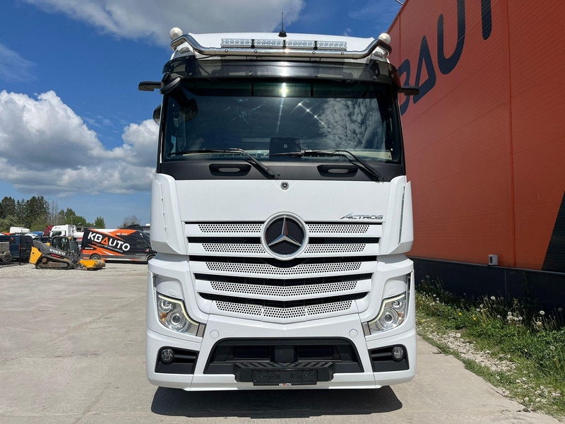 Mercedes-Benz Actros 2563 6x2 BIG SPACE / RETARDER - Cap tractor: Foto 3 Mercedes-Benz Actros 2563 6x2 BIG SPACE / RETARDER - Cap tractor: Foto 3