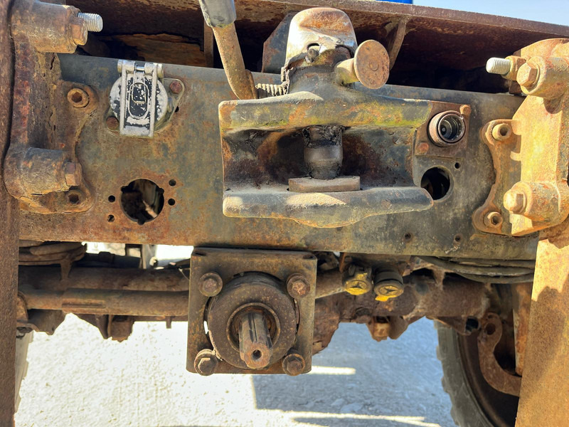 Cap tractor Mercedes-Benz Unimog U130 4x4: Foto 14 Cap tractor Mercedes-Benz Unimog U130 4x4: Foto 14