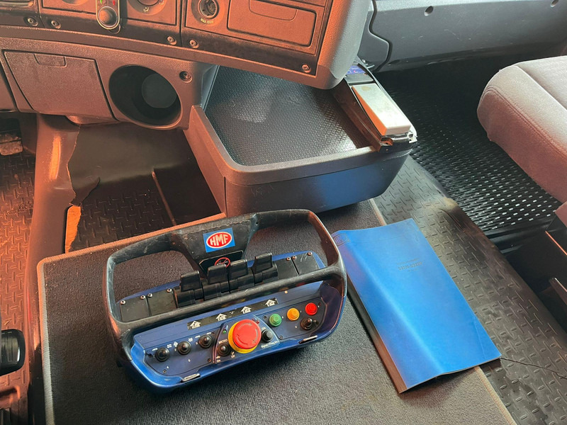 Cap tractor Scania R 560 6x2 HMF2220 K4 / RETARDER: Foto 14 Cap tractor Scania R 560 6x2 HMF2220 K4 / RETARDER: Foto 14