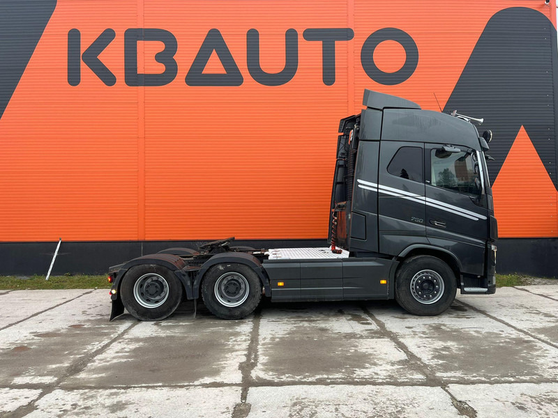 Volvo FH 16 750 6x4 GCW 70 ton / RETARDER / HYDRAULICS / TANDEM AXLE LIFT - Cap tractor: Foto 4 Volvo FH 16 750 6x4 GCW 70 ton / RETARDER / HYDRAULICS / TANDEM AXLE LIFT - Cap tractor: Foto 4