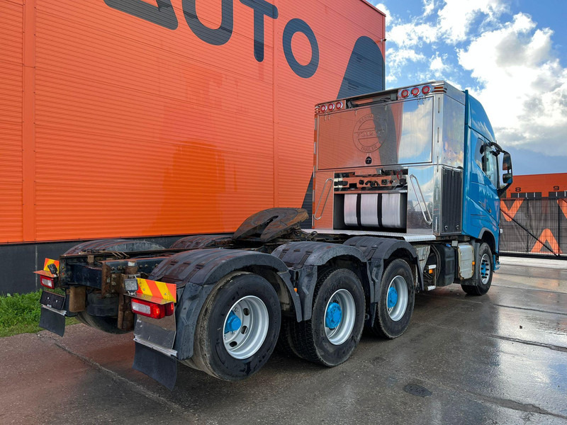 Volvo FH 16 750 8x4 GCW 130 ton / GLOBE XL / HYDRAULICS / BIG AXLES - Cap tractor: Foto 5 Volvo FH 16 750 8x4 GCW 130 ton / GLOBE XL / HYDRAULICS / BIG AXLES - Cap tractor: Foto 5