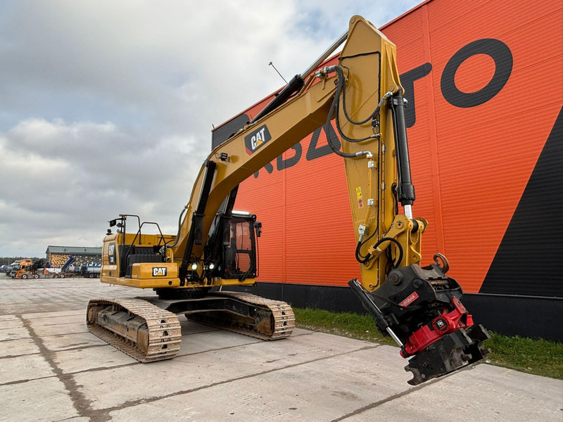 Caterpillar 330 3D / ROTOTILT / AC / CENTRAL LUBRICATION - Excavator pe şenile: Foto 4 Caterpillar 330 3D / ROTOTILT / AC / CENTRAL LUBRICATION - Excavator pe şenile: Foto 4