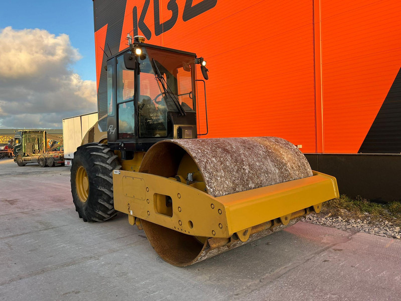 Caterpillar CS 56 AC - Cilindru compactor: Foto 4 Caterpillar CS 56 AC - Cilindru compactor: Foto 4