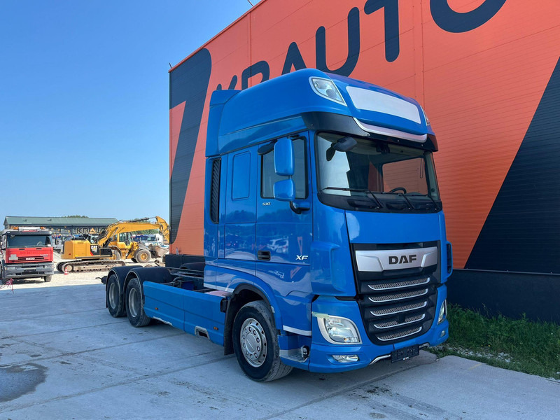 DAF XF 530 6x2 CHASSIS L=6120 mm - Camion şasiu: Foto 4 DAF XF 530 6x2 CHASSIS L=6120 mm - Camion şasiu: Foto 4