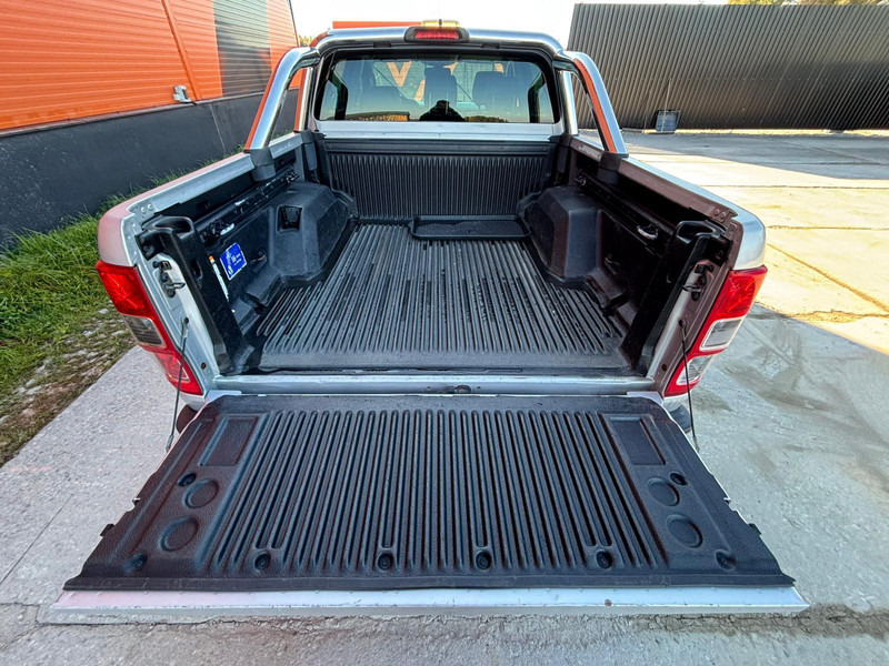 Automobil Ford Ranger 4x4: Foto 11 Automobil Ford Ranger 4x4: Foto 11
